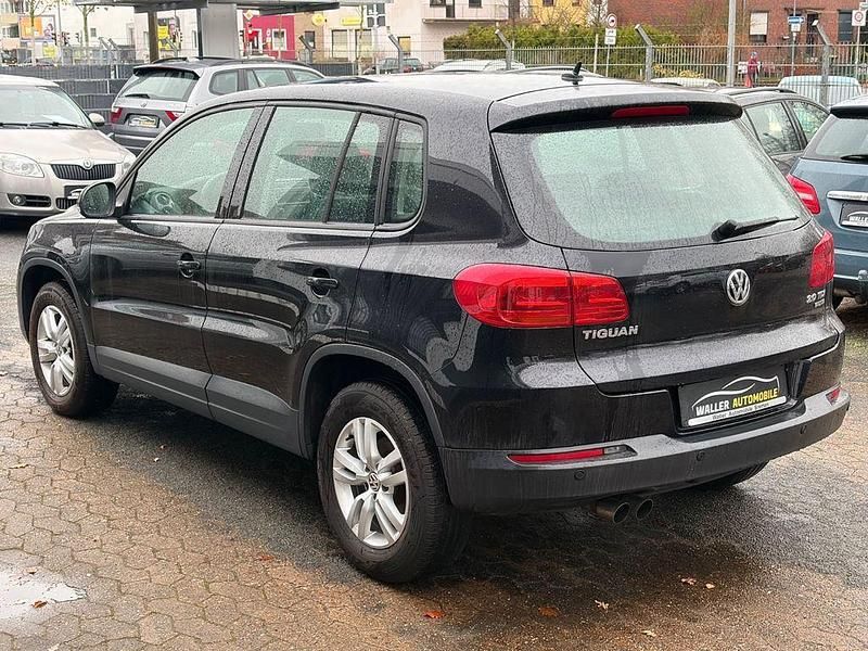 Gebraucht VW Tiguan 140 PS (102 kW) 2012 Schwarz SUV
