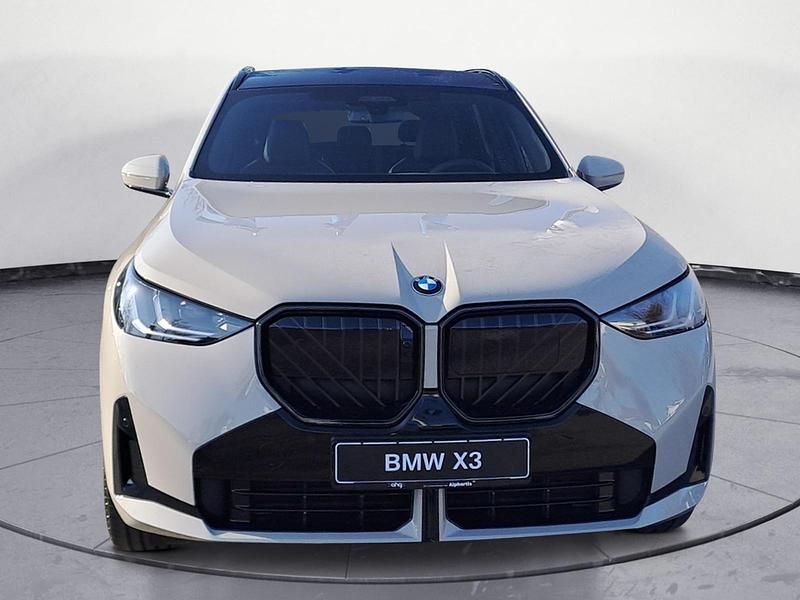 Neu BMW X3 303 PS (222 kW) 2026 Grau SUV