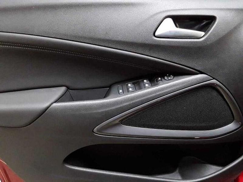 Gebraucht Opel Crossland X Elegance 110 PS (80 kW) 2024 Kardio rot metallic SUV