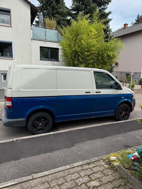 Andere farben Gebraucht 2009 VW T5 Van | 9.500 € - Bild 1/4