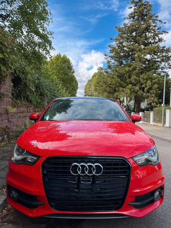 Rot Gebraucht 2013 Audi A1 Sportback S-Line Kleinwagen | 17.100 € (Etwas zu teuer) - Bild 1/4