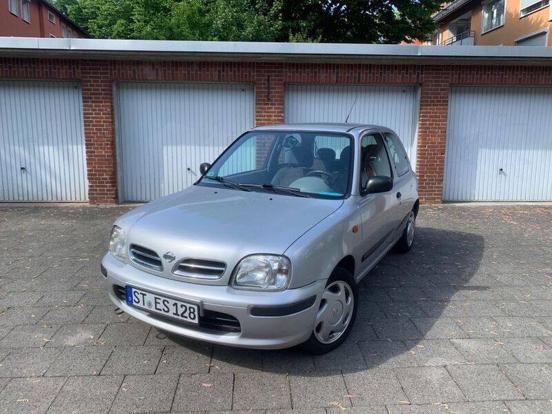 Silber Gebraucht 2001 Nissan Micra Kleinwagen | 1.000 € (Guter Preis) - Bild 1/4