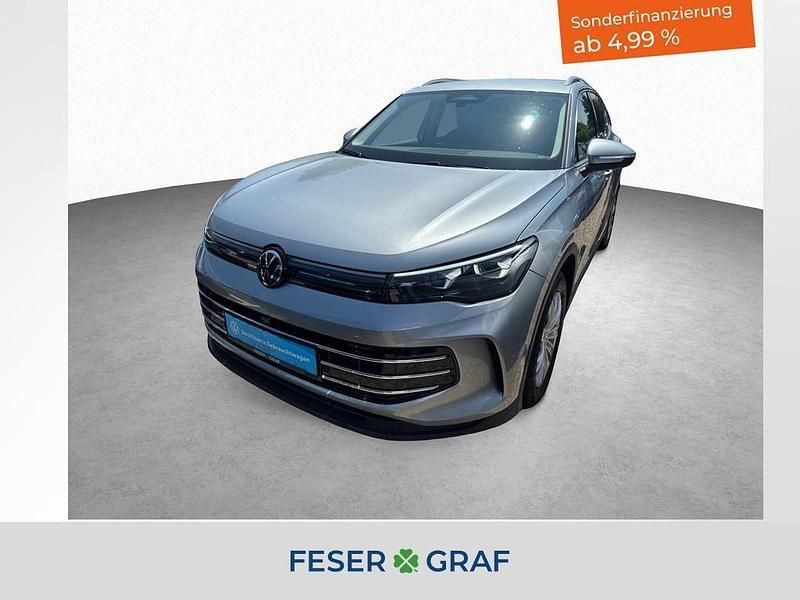 Oyster silver metallic Gebraucht 2024 VW Tiguan Elegance SUV | 34.440 € (Guter Preis) - Bild 1/4