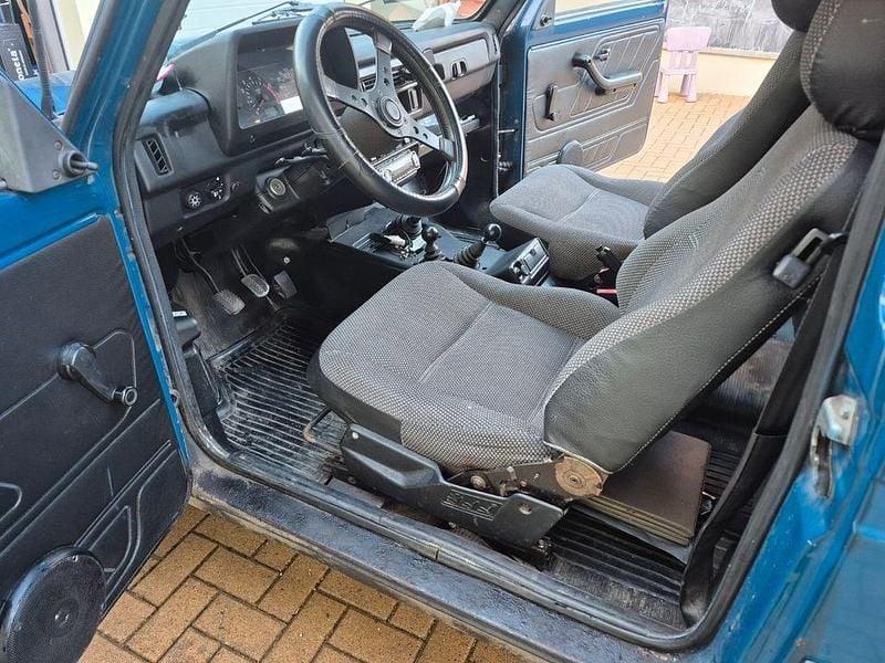 Gebraucht Lada niva 82 PS (60 kW) 2010 Blau SUV