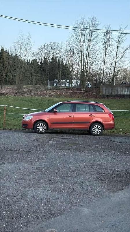 Gebraucht Skoda Fabia Ambiente 105 PS (77 kW) 2008 Orange Kombi