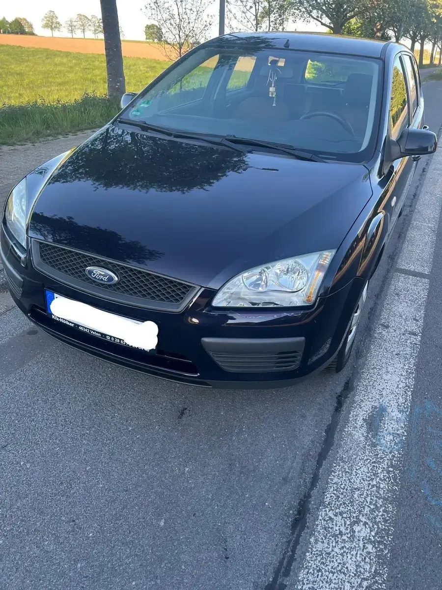Używany Ford Focus 80 KM (58 kW) 2007 Niebieski Kombi