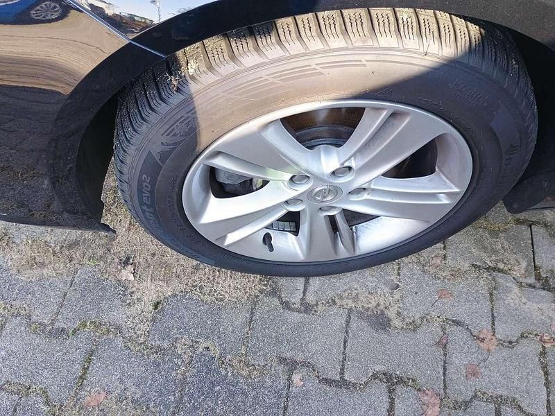 Używany Opel Insignia Elegance 170 KM (125 kW) 2021 Czarny Kombi