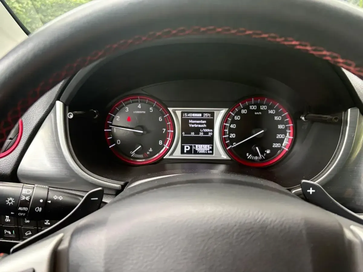Gebraucht Suzuki Vitara 140 PS (102 kW) 2016 Weiß SUV