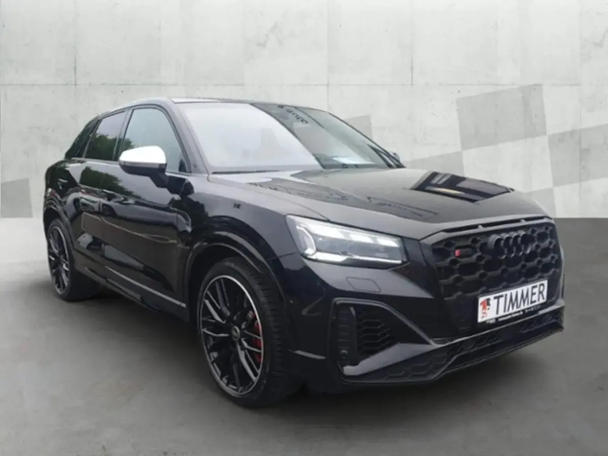 Gebraucht Audi SQ2 Ambiente 301 PS (221 kW) 2022 Schwarz SUV
