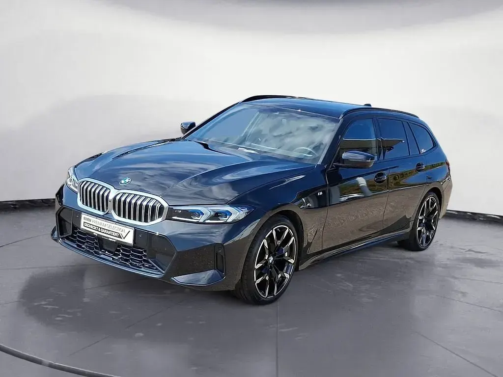 Gebraucht BMW 320 M Sport 184 PS (135 kW) 2025 Schwarz Kombi