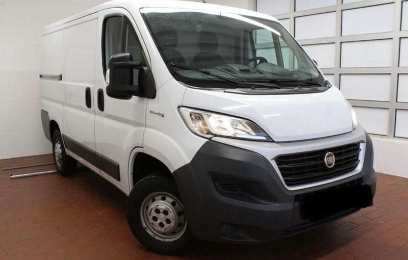 Gebraucht Fiat Ducato 116 PS (85 kW) 2017 Weiß Van