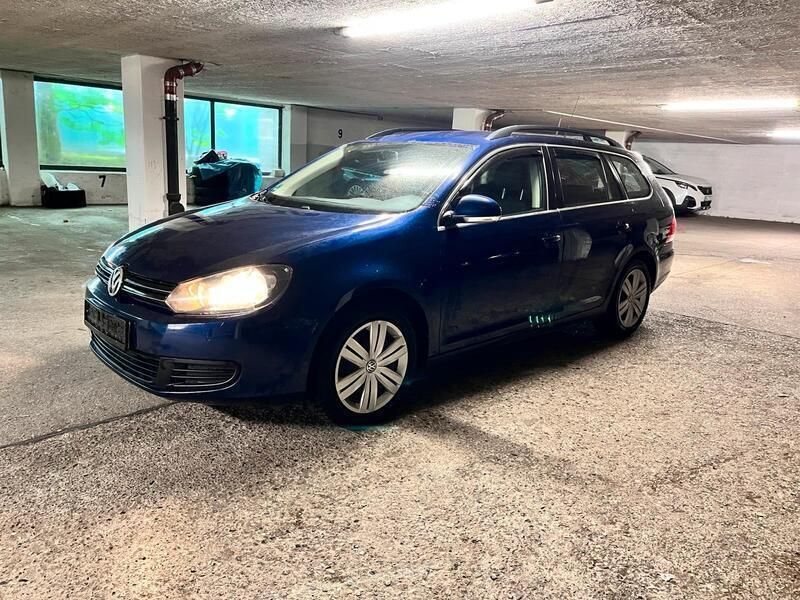 Blau Gebraucht 2011 VW Golf VI Kombi | 4.300 € (Guter Preis) - Bild 1/4