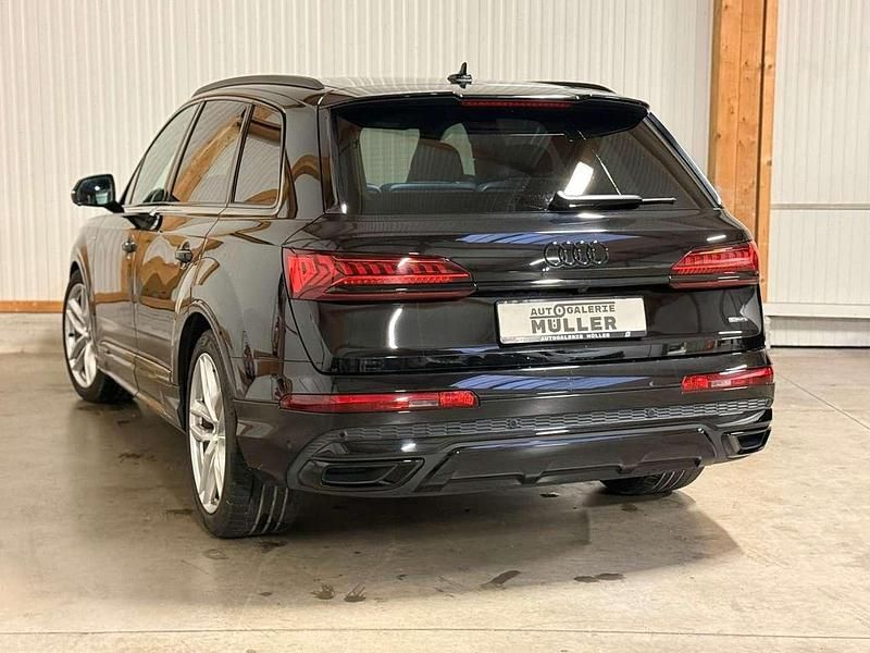 Gebraucht Audi Q7 Competition 340 PS (250 kW) 2023 Schwarz SUV