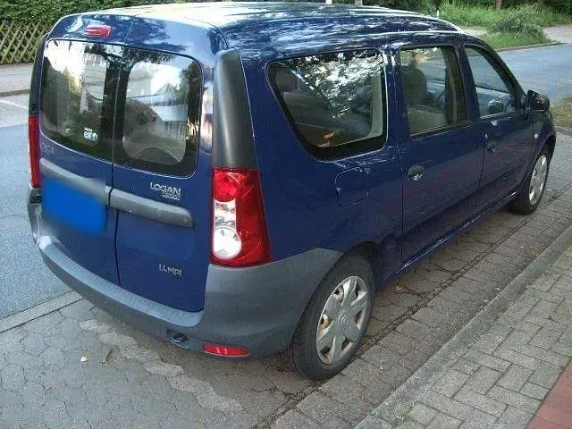 Gebraucht Dacia Logan MCV 75 PS (55 kW) 2009 Blau Kombi