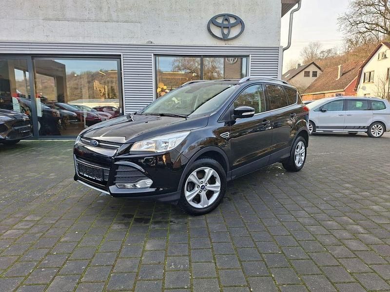 Iridiumschwarz metallic Gebraucht 2016 Ford Kuga SYNC Edition SUV | 8.000 € (Superpreis) - Bild 1/4