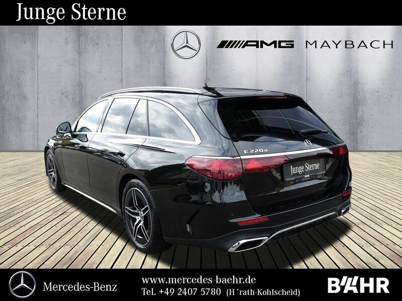 Gebraucht Mercedes E220 AMG 197 PS (144 kW) 2023 Andere farbe Kombi