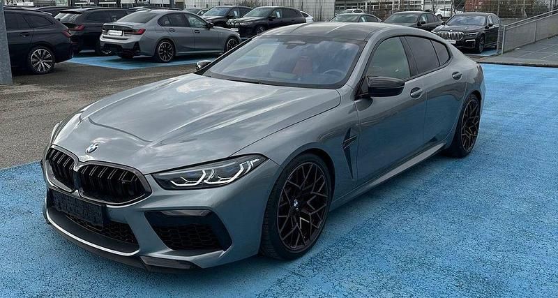 Grau Gebraucht 2022 BMW M8 Competition Edition Coupé | 104.708 € (Superpreis) - Bild 1/4