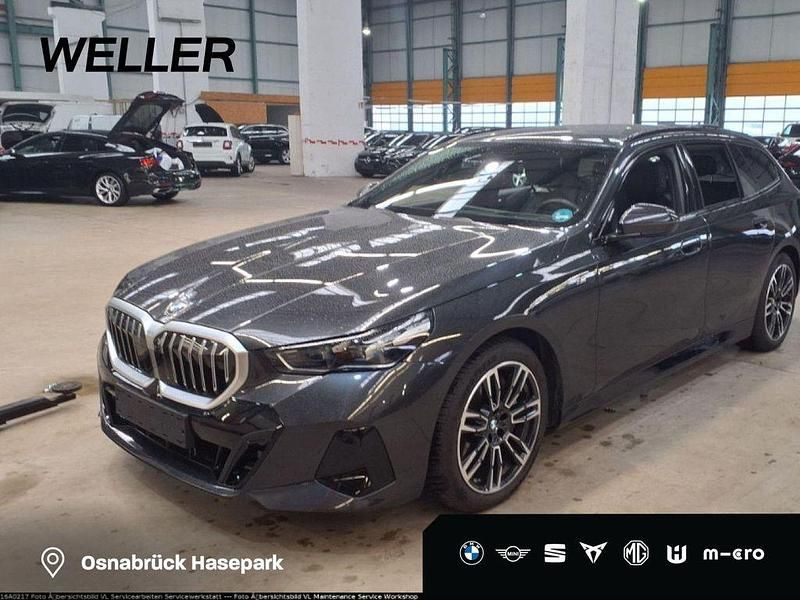 Grau Gebraucht 2025 BMW 540 M Sport Kombi | 63.200 € (Superpreis) - Bild 1/4