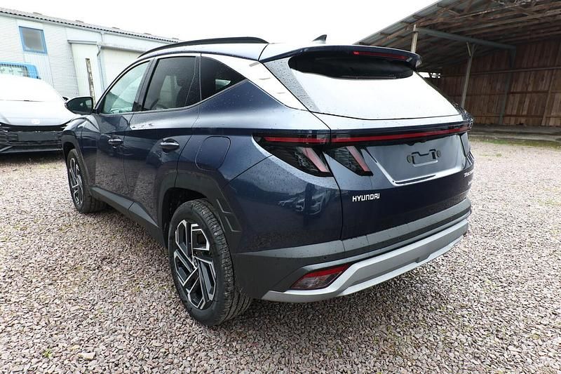 Neu Hyundai Tucson 215 PS (158 kW) 2025 Sailing blue mineraleffekt sailing blue mineraleffekt SUV