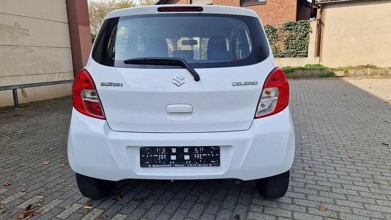Gebraucht Suzuki Celerio Club 68 PS (50 kW) 2018 Weiß Kleinwagen