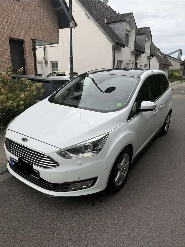 Gebraucht Ford Grand C-Max Titanium 150 PS (110 kW) 2016 Weiß Van / Kleinbus
