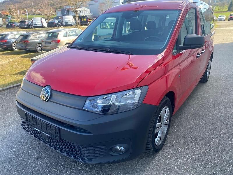Gebraucht VW Caddy Maxi 122 PS (89 kW) 2021 Rot Van / Kleinbus