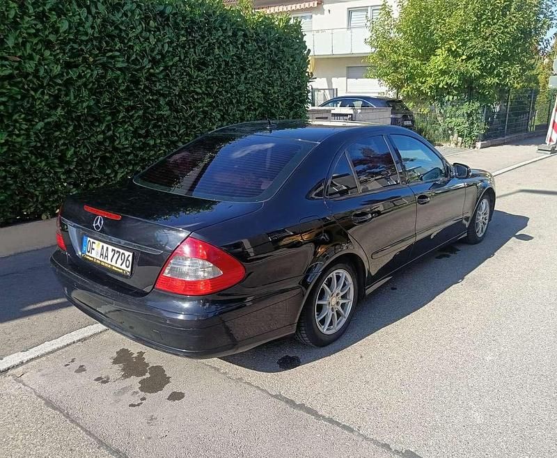 Gebraucht 2008 Mercedes 220 | 7.200 € - Bild 1/4