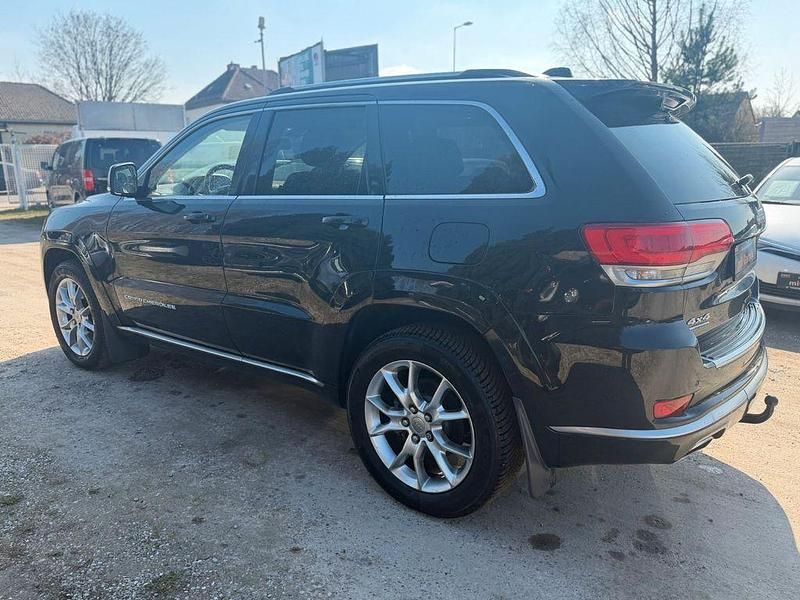 Gebraucht Jeep Grand Cherokee Summit 250 PS (183 kW) 2015 Schwarz SUV