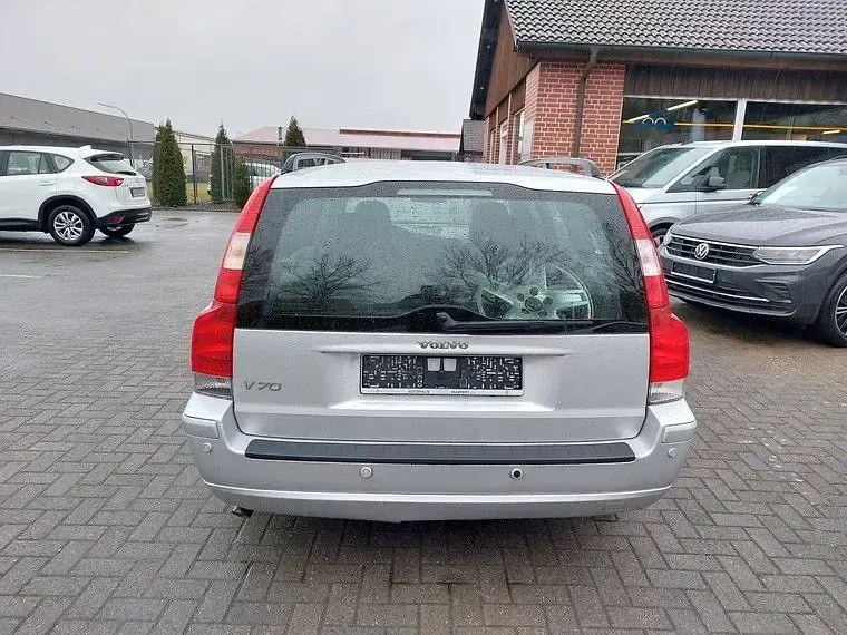 Gebraucht Volvo V70 Momentum 163 PS (119 kW) 2006 Silber Kombi