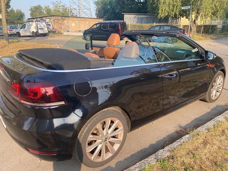 Schwarz Gebraucht 2011 VW Golf Cabriolet Cabrio | 5.950 € (Etwas zu teuer) - Bild 1/4