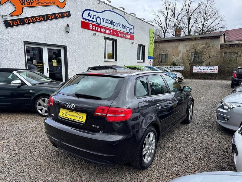 Gebraucht Audi A3 Attraction 125 PS (91 kW) 2010 Grau Kleinwagen