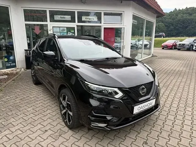Gebraucht Nissan Qashqai N-TEC 140 PS (102 kW) 2020 Schwarz SUV