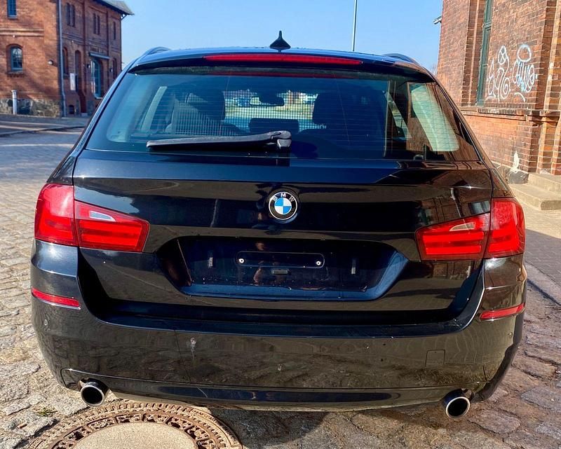 Gebraucht BMW 535 313 PS (230 kW) 2011 Schwarz Kombi
