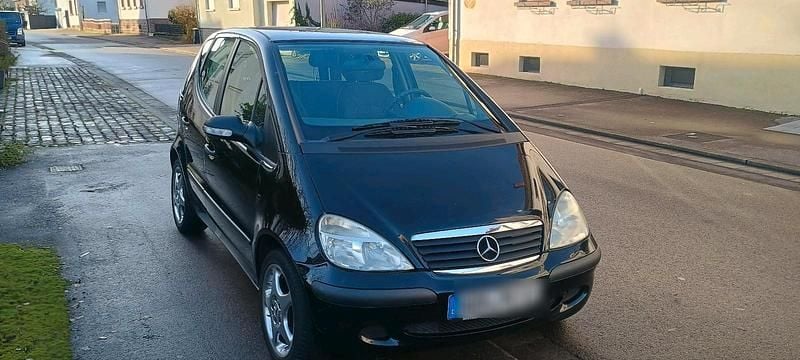 Gebraucht Mercedes A160 Classic 104 PS (76 kW) 2004 Schwarz Limousine