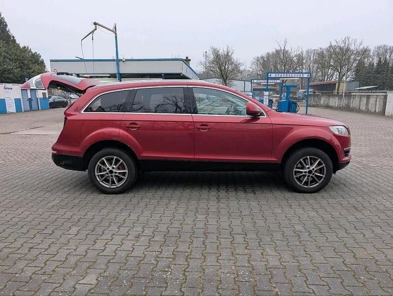 Gebraucht Audi Q7 232 PS (170 kW) 2006 Rot SUV