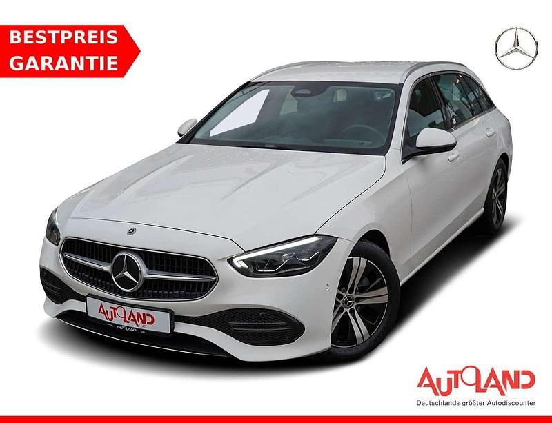 Polarweiss Gebraucht 2023 Mercedes C160 Coupé | 32.950 € - Bild 1/4