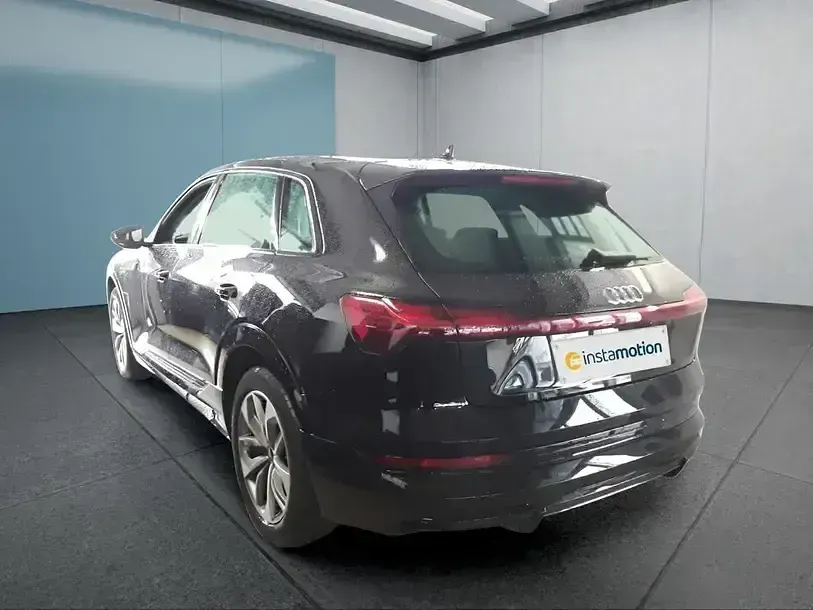 Usata Audi e-tron 300 kW (408 CV) 2023 Nero SUV