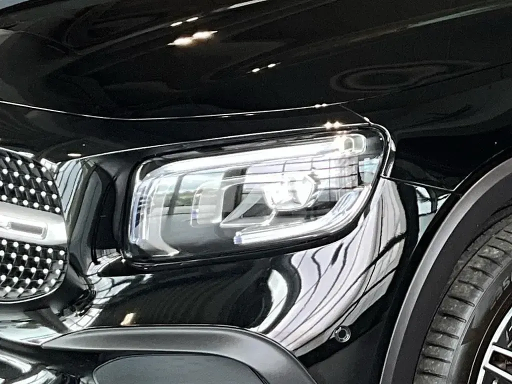 Gebraucht Mercedes GLB220 Style 190 PS (139 kW) 2023 Unilack nachtschwarz SUV