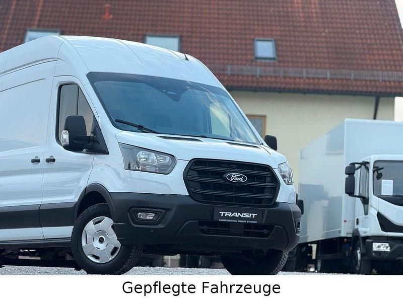 Gebraucht Ford Transit Trend 131 PS (96 kW) 2025 Weiß Van / Kleinbus