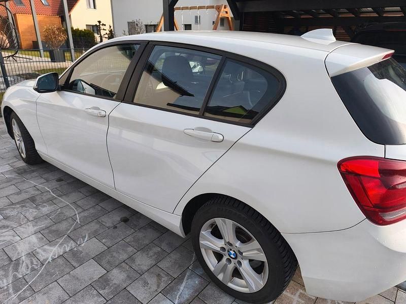 Gebraucht BMW 116 136 PS (100 kW) 2013 Weiß Kleinwagen