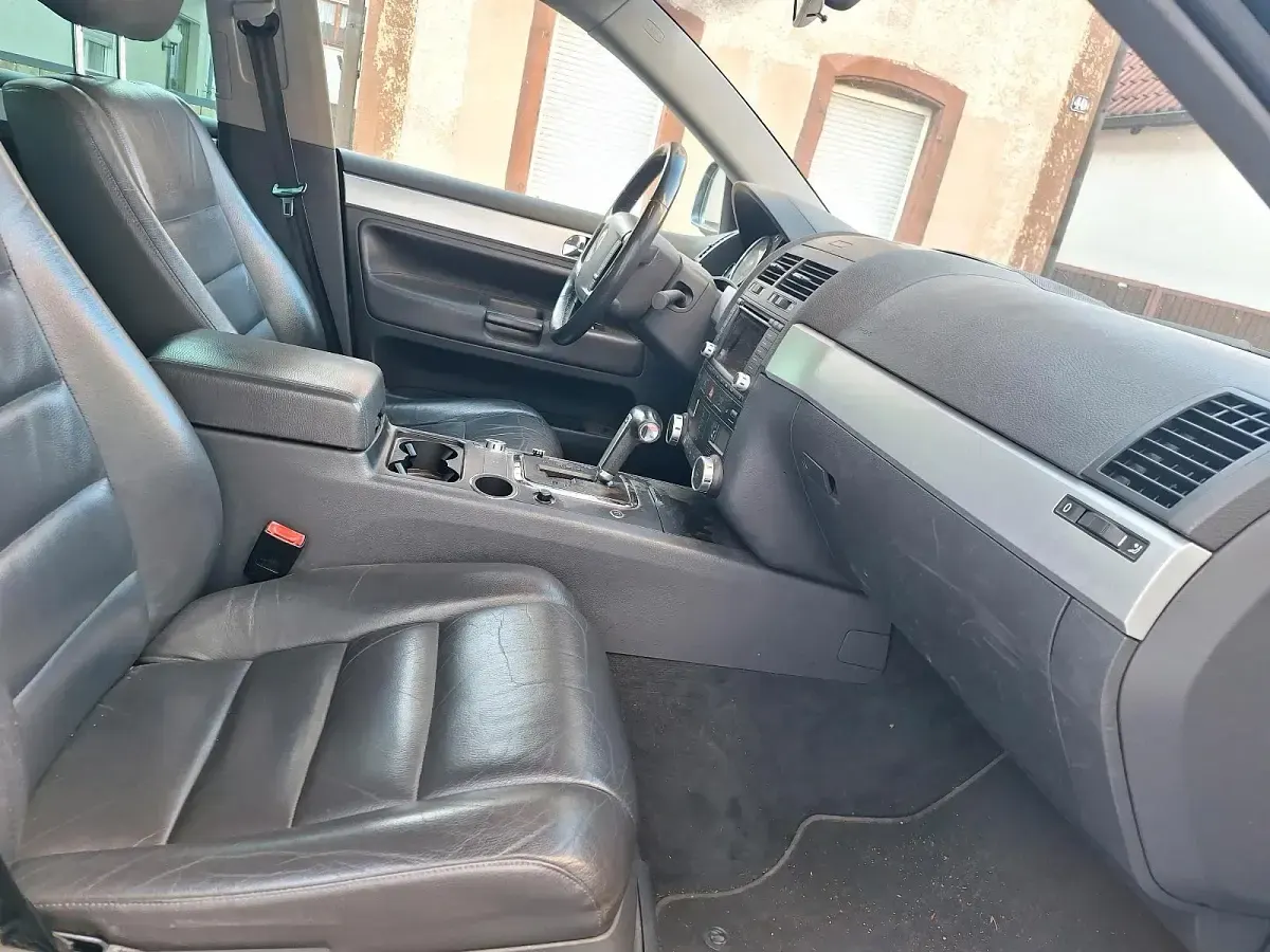 Gebraucht VW Touareg 224 PS (164 kW) 2005 Grau SUV