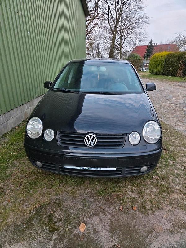 Schwarz Gebraucht 2005 VW Polo Kleinwagen | 450 € (Superpreis) - Bild 1/4