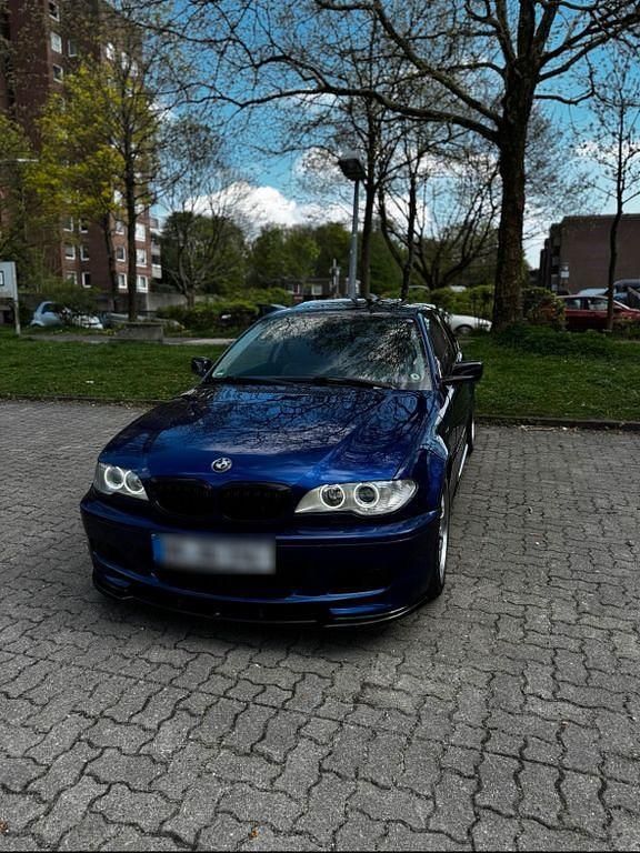 Blau Gebraucht 2003 BMW 320 M Sport Coupé | 9.500 € - Bild 1/4