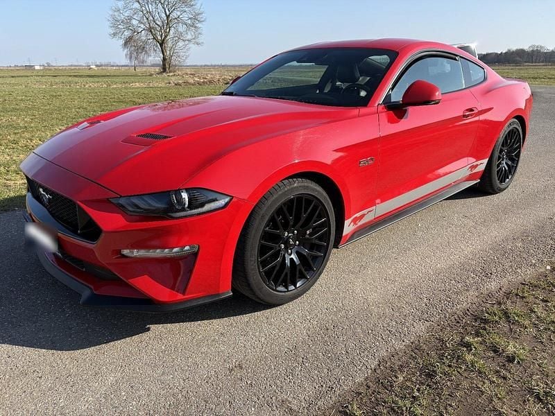 Gebraucht Ford Mustang Fastback 450 PS (330 kW) 2018 Rot Coupé