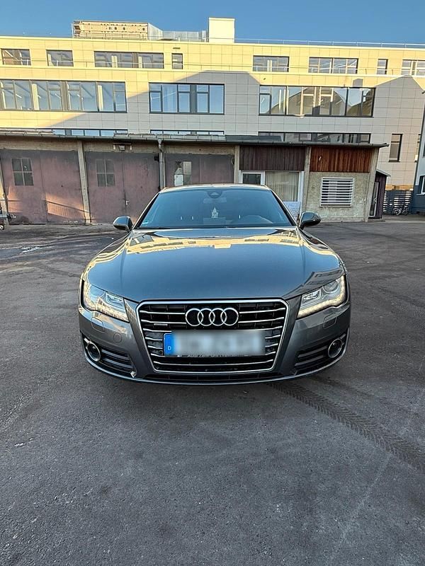 Grau Gebraucht 2014 Audi A7 Limousine | 15.999 € (Guter Preis) - Bild 1/4