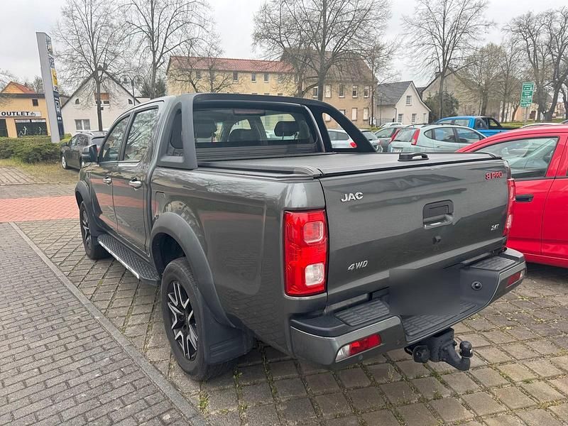 Gebraucht JAC JS8 204 PS (150 kW) 2023 Grau SUV