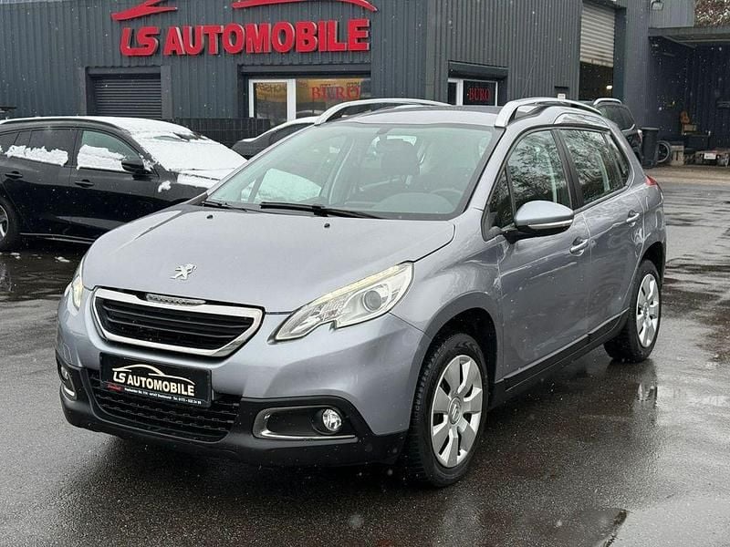 Grau Gebraucht 2013 Peugeot 2008 Active SUV | 4.950 € (Guter Preis) - Bild 1/4