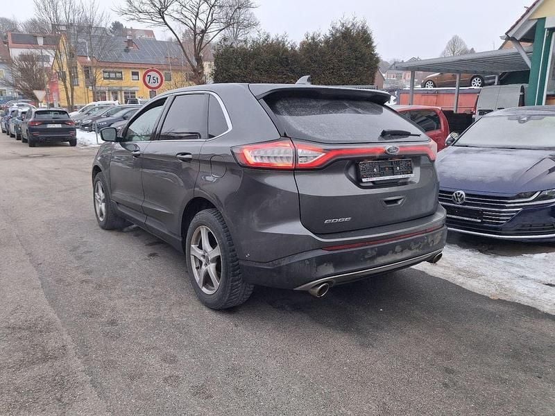Gebraucht Ford Edge 179 PS (131 kW) 2016 Grau SUV