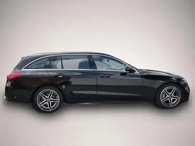 Gebraucht Mercedes C200 AMG line 224 PS (164 kW) 2022 Manufacturer Kombi
