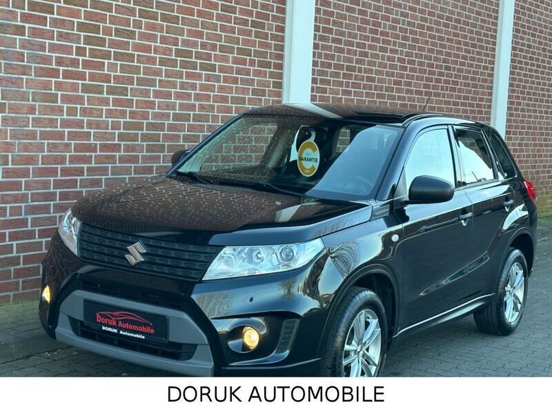 Schwarz Gebraucht 2016 Suzuki Vitara Comfort SUV | 10.990 € (Superpreis) - Bild 1/4